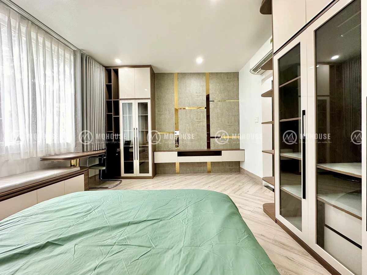 2-bedroom apartment on Nguyễn Thái Bình, Tan Binh District