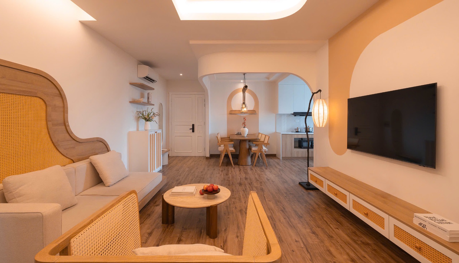 3-bedroom apartment on Nguyễn Văn Hưởng, Thu Duc City